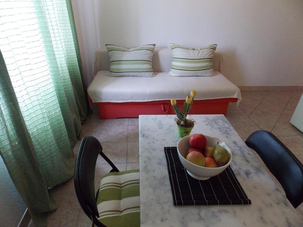 Apartment Ivana Vodice Exteriör bild