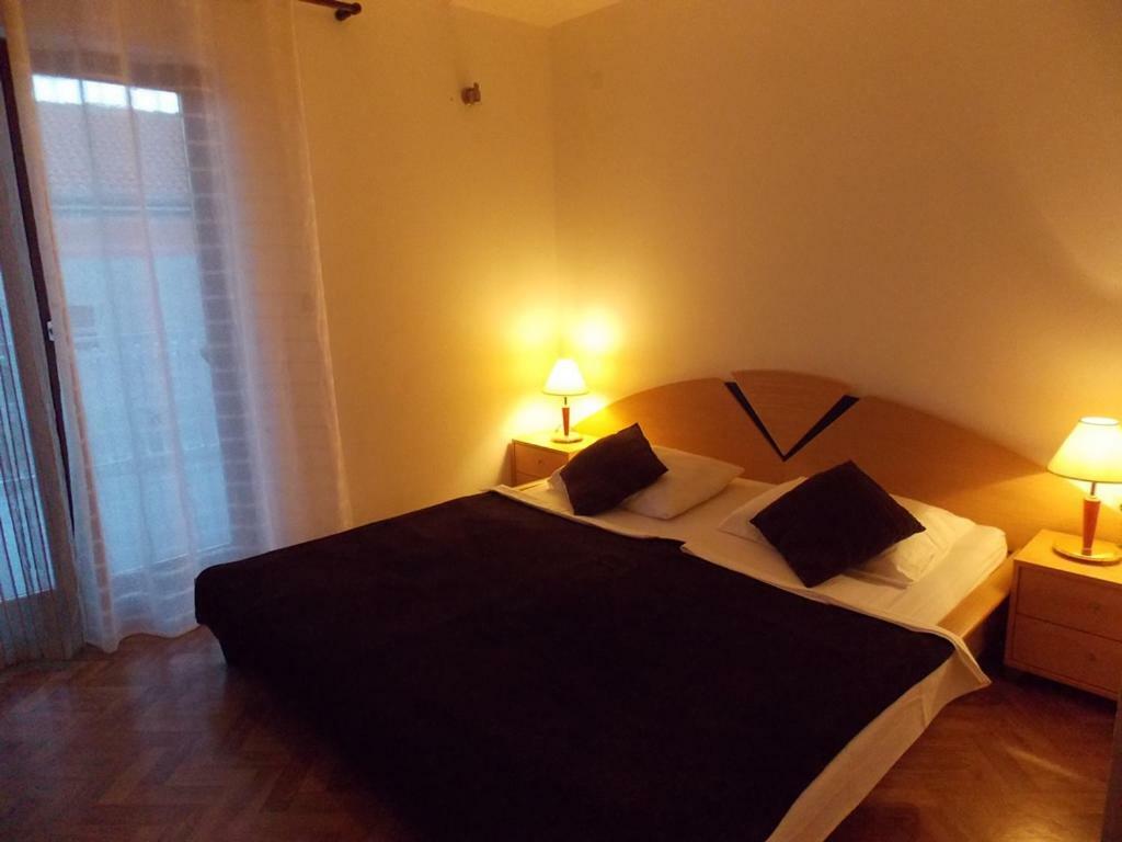 Apartment Ivana Vodice Exteriör bild